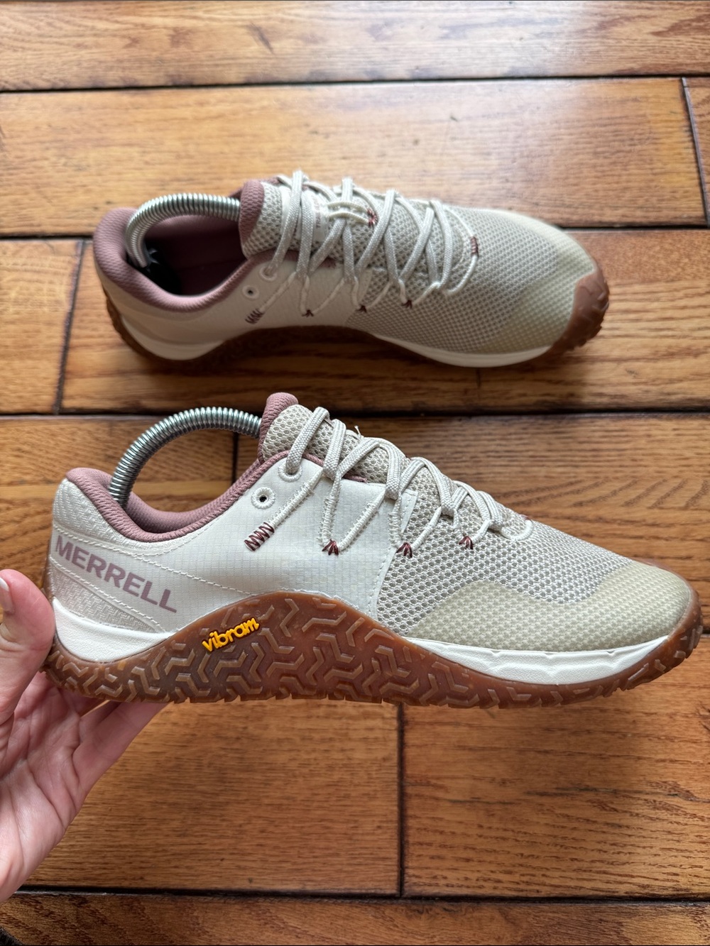 Merrell Trail Glove 7 Oyster Gum Women's Size 10 Barefoot Trail Running Lace-Up
